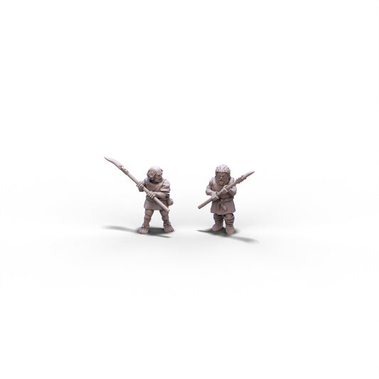 Medieval Peasants with Scythes | 15mm/28mm miniatures